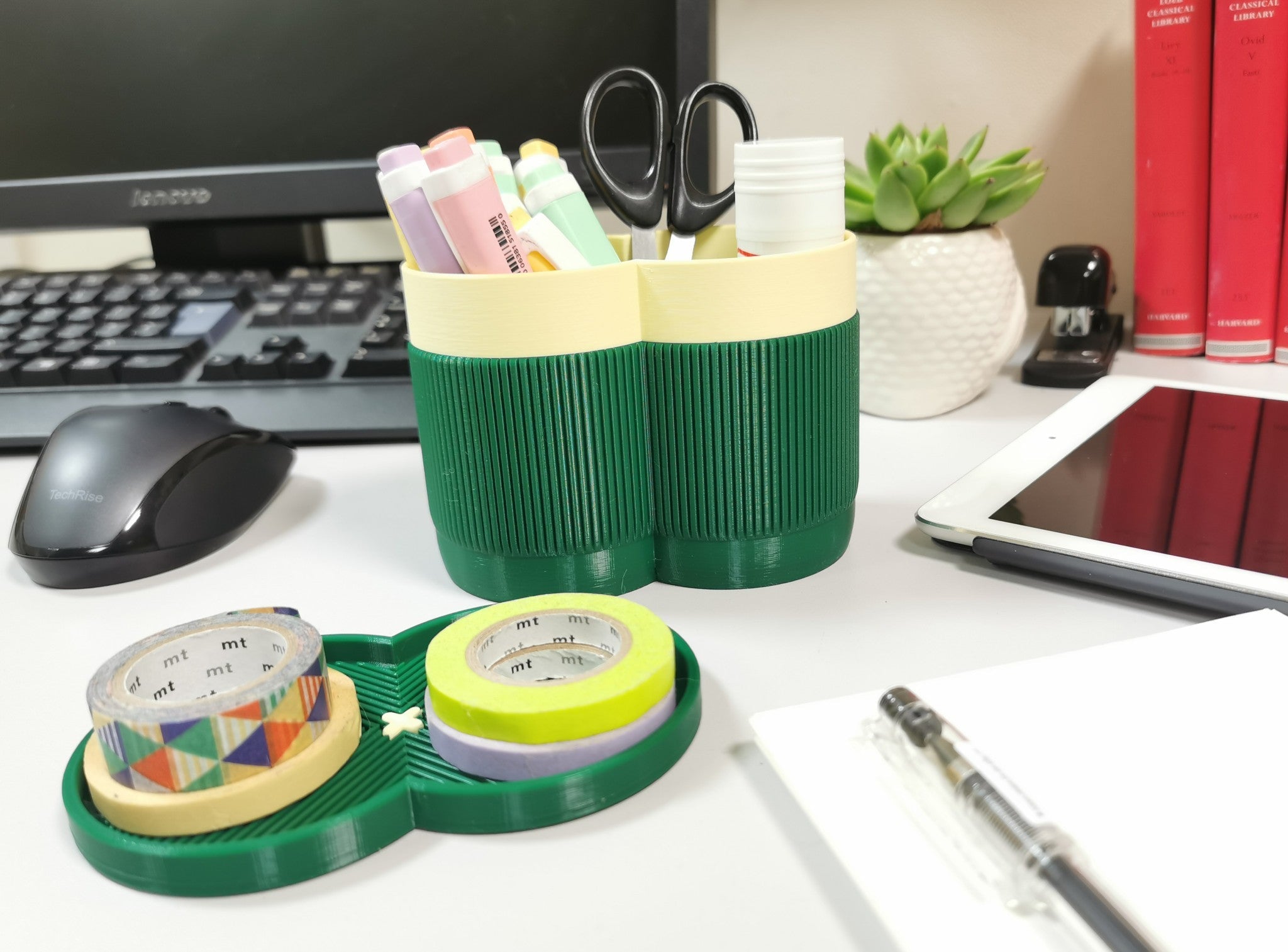 Double Pen Holder