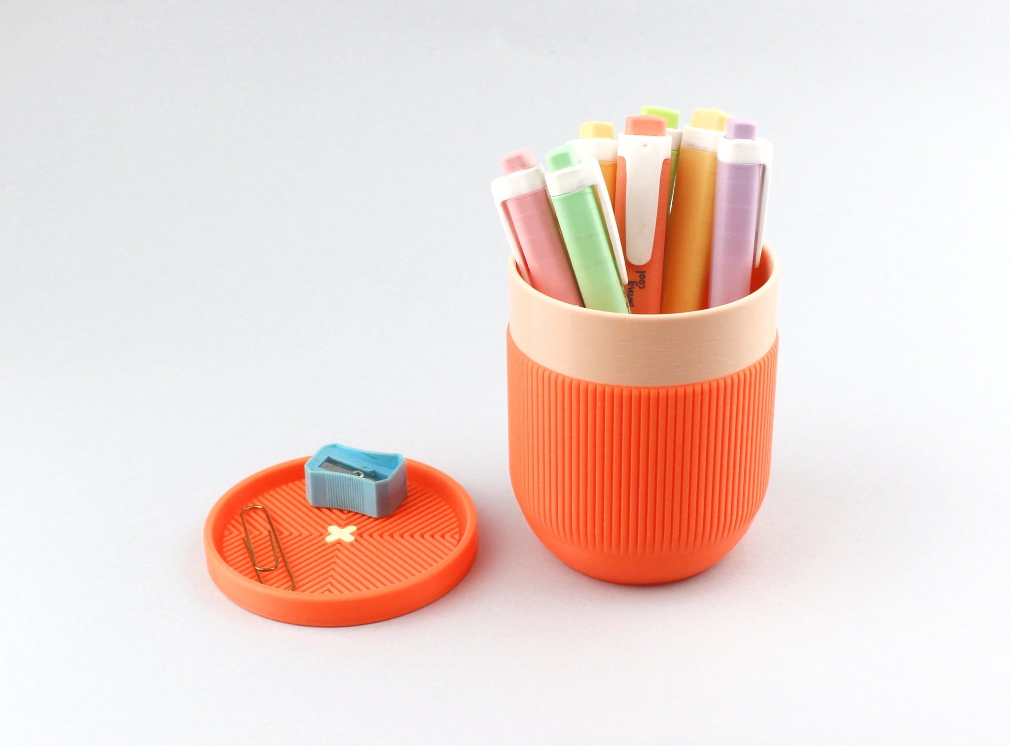 Stylish Pen Holder